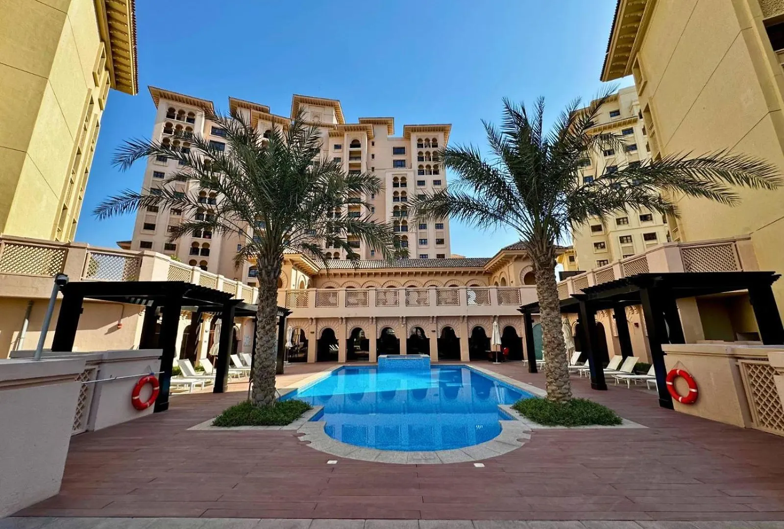 Vibrant Getaway 1Br Furnished - Near Golf Course Apartment Dubai